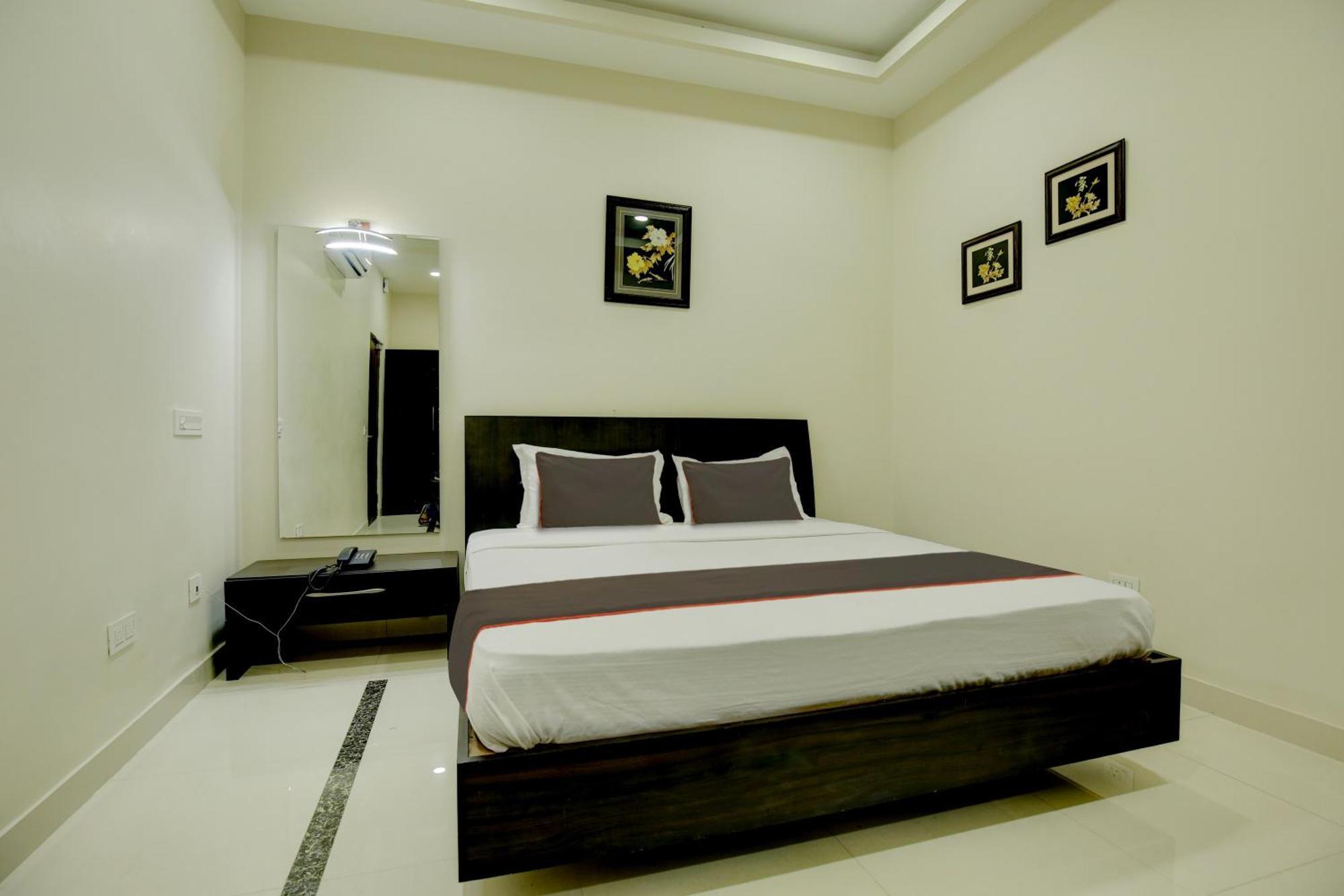 Super Collection O Ovel Hotel Grand Abadpura 외부 사진