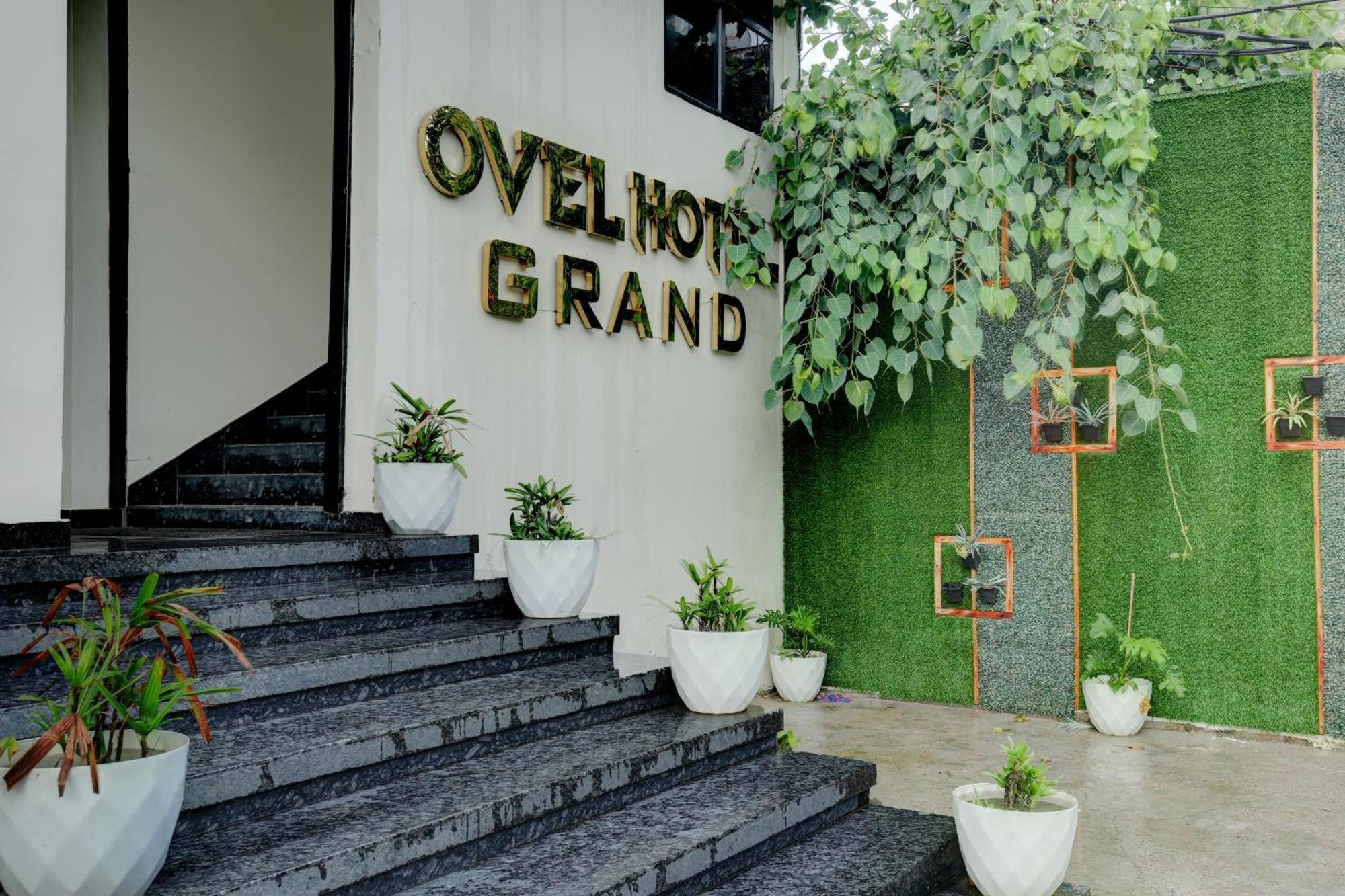 Super Collection O Ovel Hotel Grand Abadpura 외부 사진